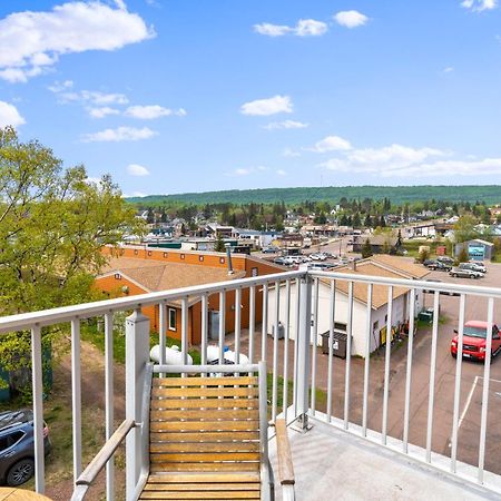East Bay Suites Grand Marais Exterior foto