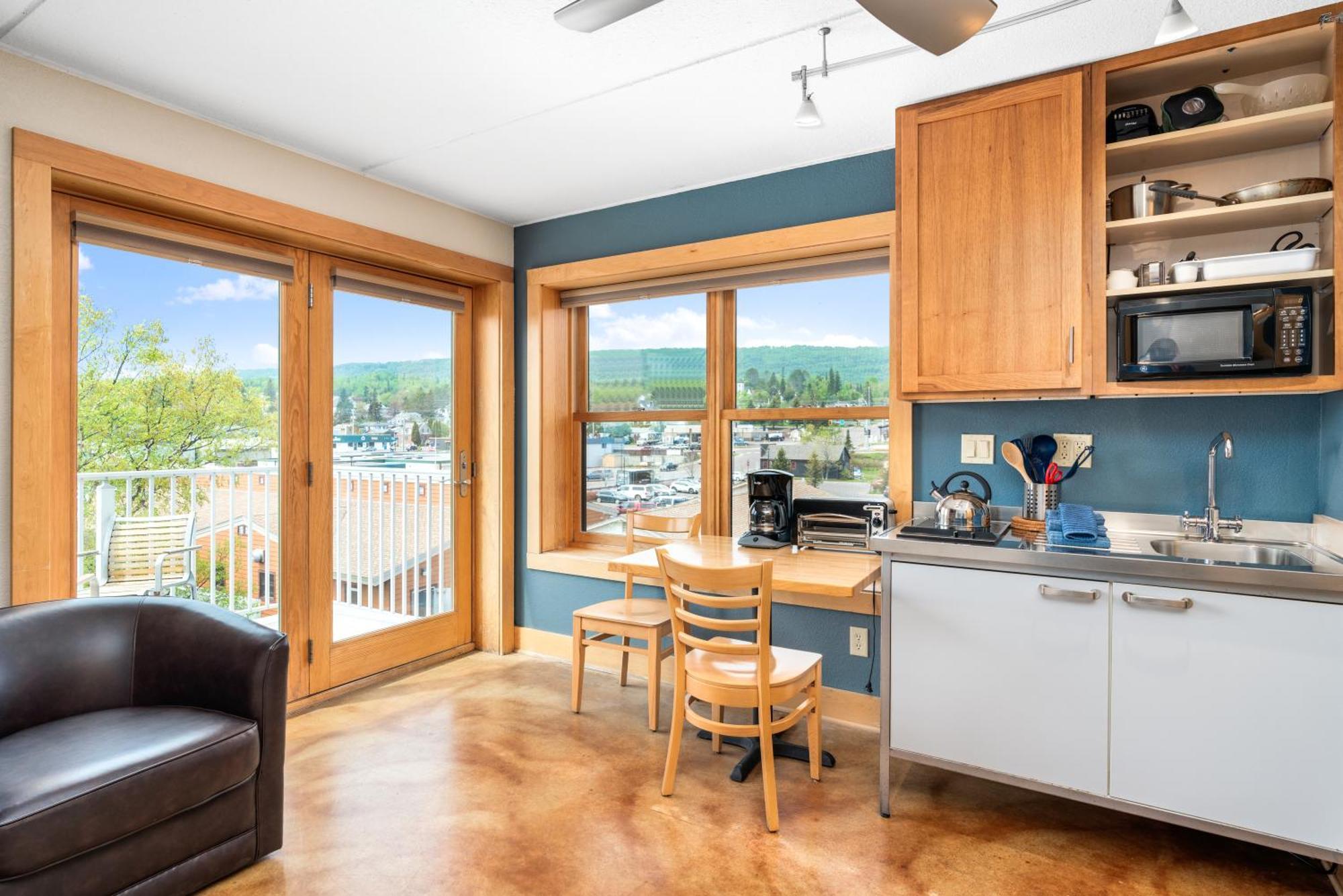 East Bay Suites Grand Marais Exterior foto