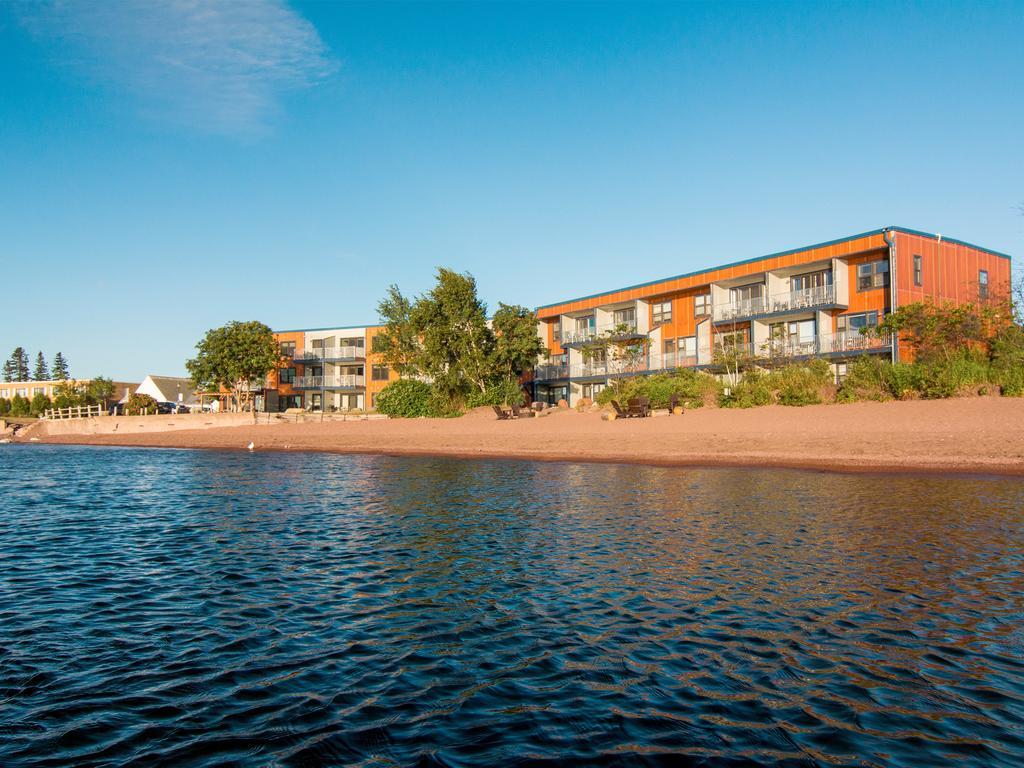 East Bay Suites Grand Marais Exterior foto